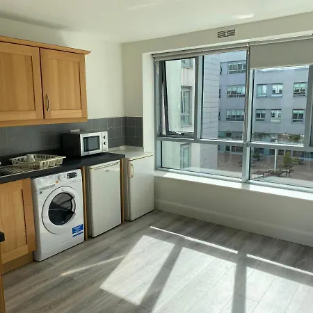 Mayor Square Nci Residences Ifsc Apartmán